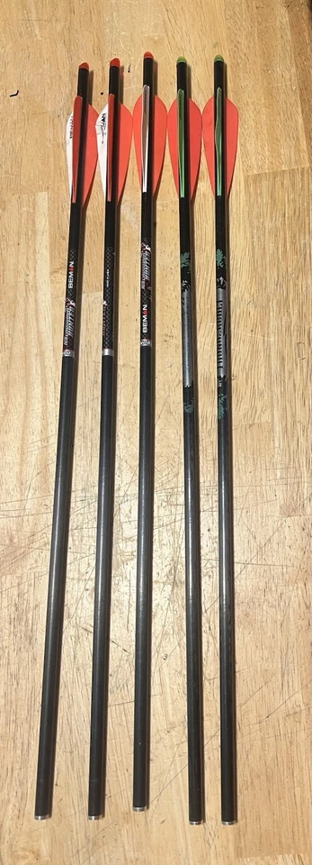 Lote mixto de 5 pernos/flechas de ballesta de carbono Beman para tiro con arco Foto 2 de 2