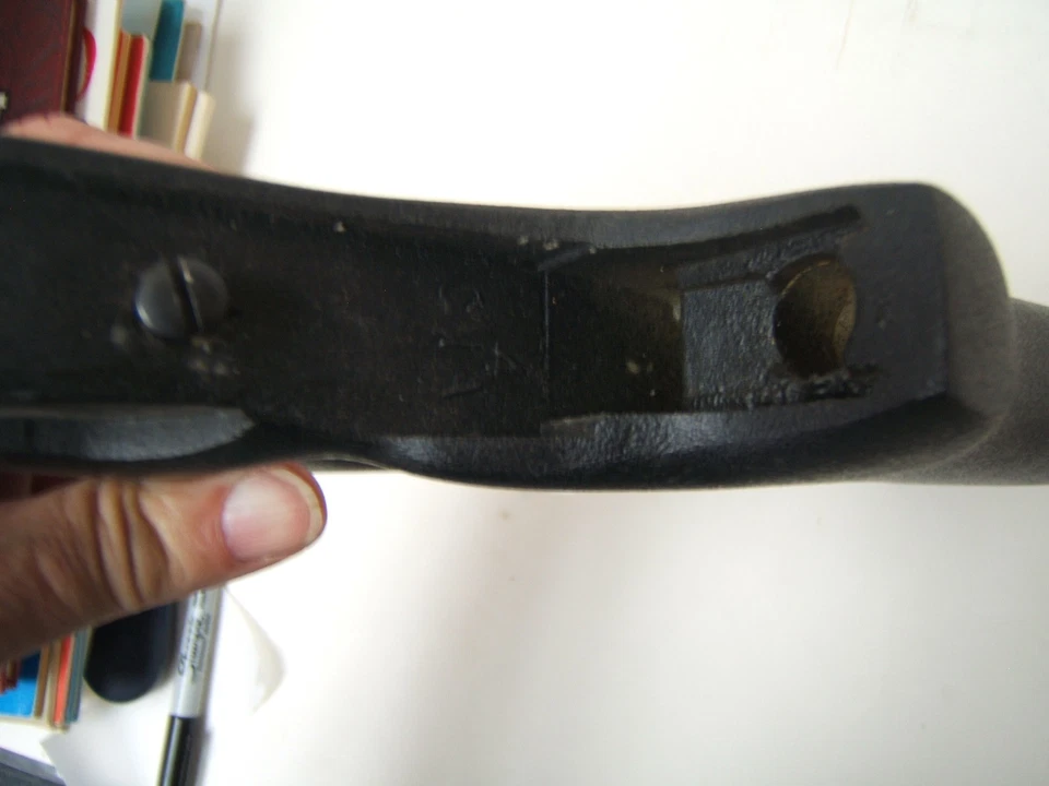 Culata trasera sintética Bell & Carlson L1A1 agujero para pulgar 4 CIA Foto 3 de 4