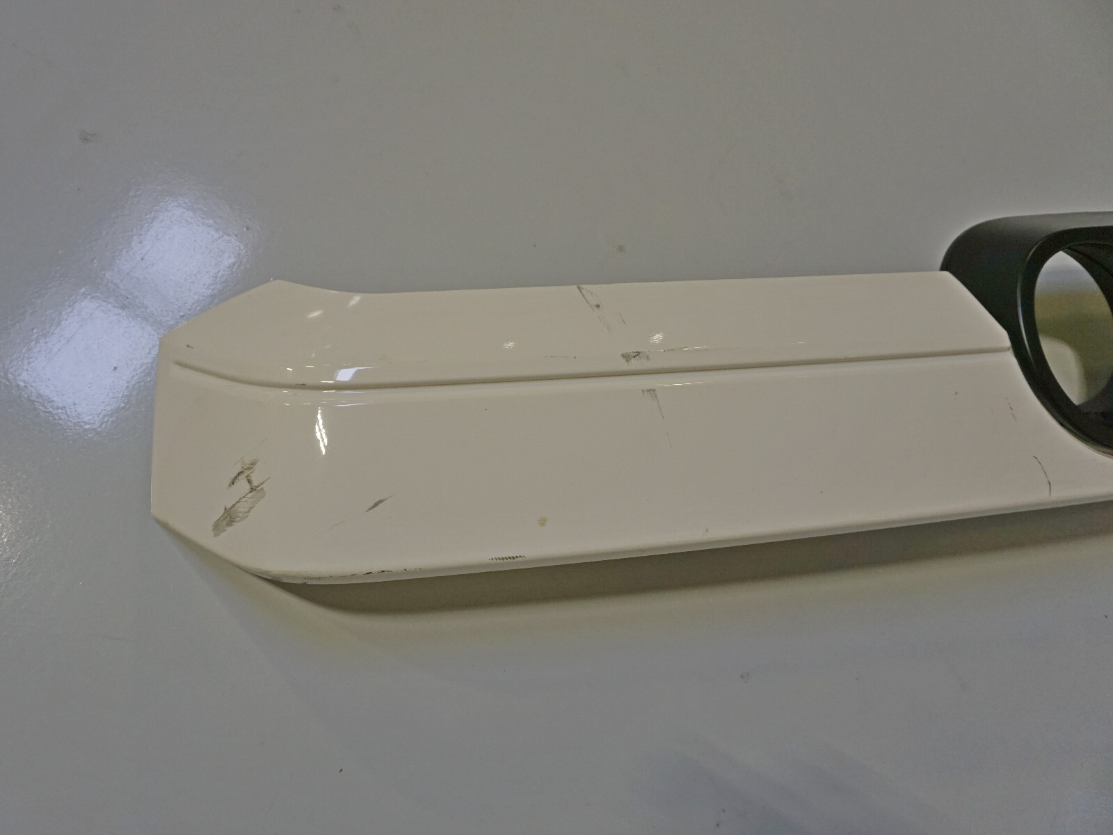 FORD GT REAR BUMPER 2004 2005 2006 White OEM - Very Nice Used