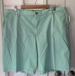 Izod Saltwater Relaxed Classics Shorts 