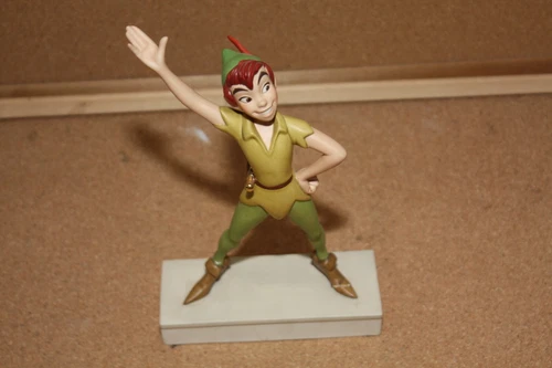WDCC Disney Peter Pan Off to Neverland Figure *READ*