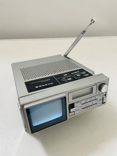Sanyo TPM 2170 Japan Micro TV Portable - Foto 2 di 11