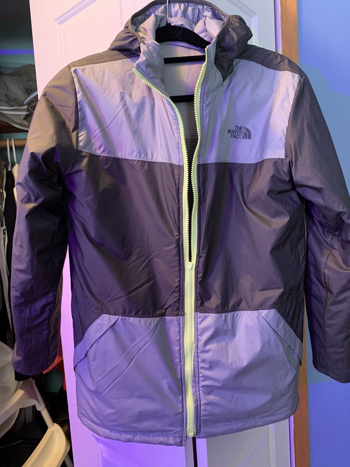 Northface Light Weight Jacket Med.size Reversible… - image 1