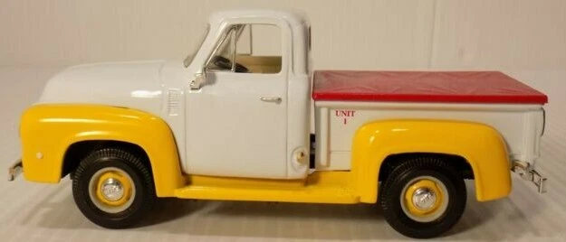 First Gear 1953 福特 F-100 皮卡车带 Tonneau 床罩 无刻字 NOS — 第 3/4 张图片