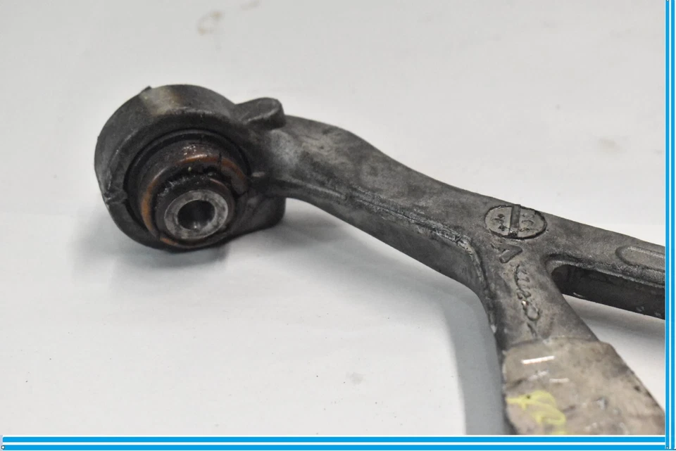 Задний верхний рычаг управления RK622865 с шарниром со стороны пассажира RR для Jaguar от оригинального производителя - Изображение 4 из 4