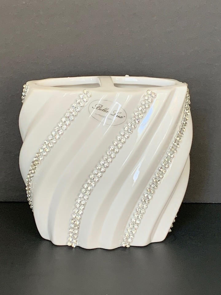 Bella Lux White Swirled Crystal Rhinestones Ceramic Bath Vanity Access