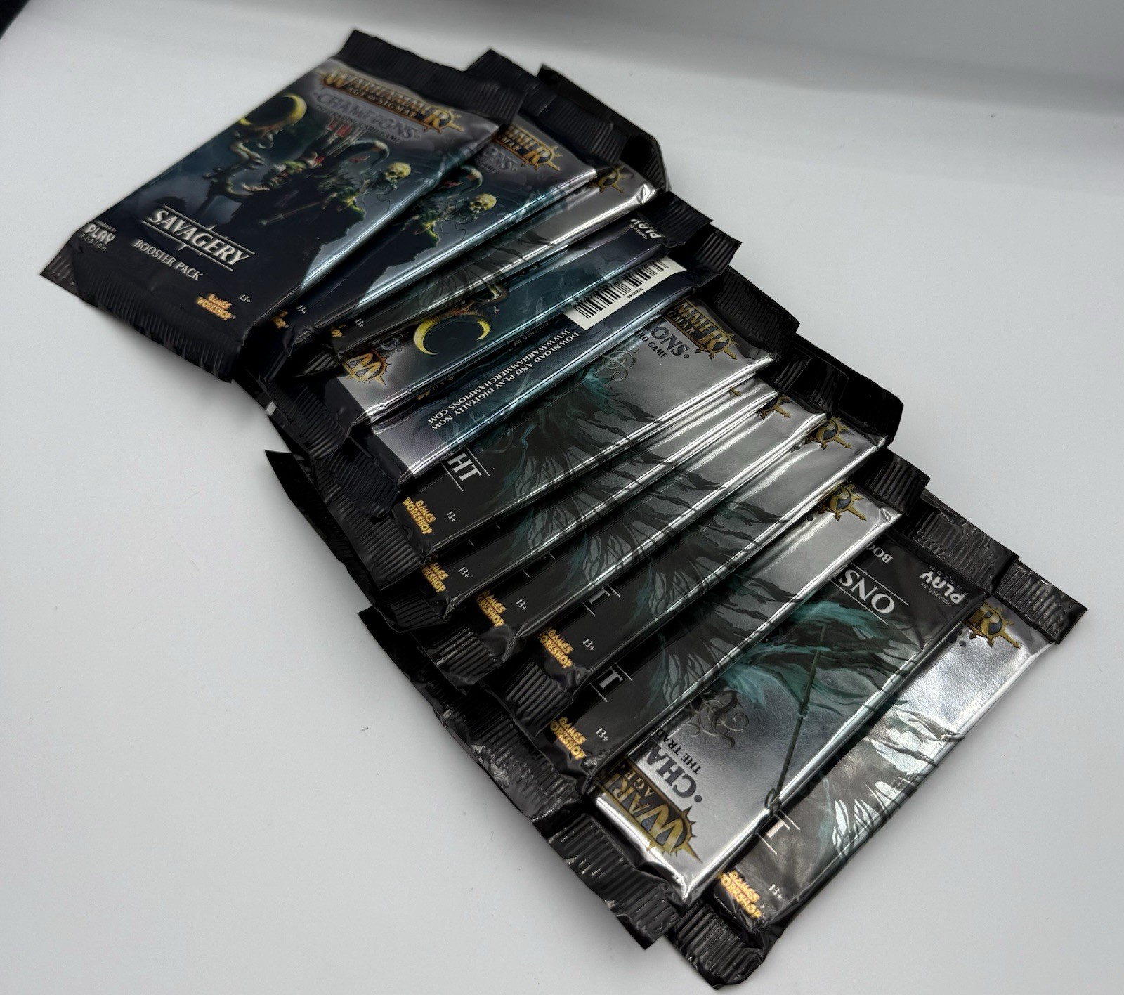 Warhammer - Age Of Sigmar - Champions - Savagery Unopened Booster Packs x 12