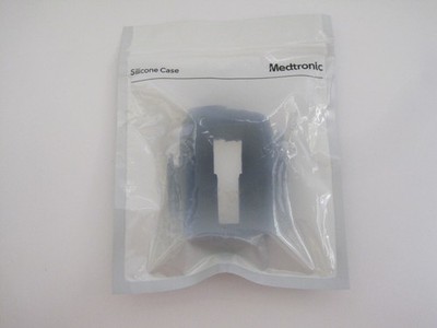 NEW Medtronic MiniMed Silicone Skin Insulin Pump Case Blue 3.0ml ACC-822BL