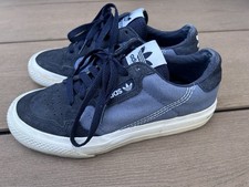 adidas Unisex Low Top Sneaker Sportschuh EU 3...