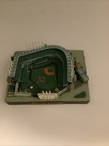 希少Jacobs Field (現プログレッシブ・フィールド)最終値下げ Jacobs Field | eBay