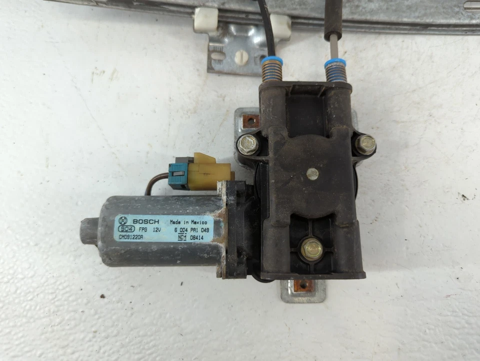 Chevrolet Monte Carlo 2007 conductor ventana eléctrica delantera izquierda motor DJ47F Foto 2 de 4