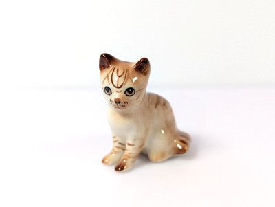 Vtg Cat Miniature Figurine Ceramic Craft Miniatures Animal Stripe Tabby Brown