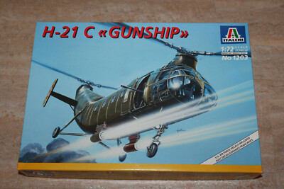 Italeri 1203 H-21 C Gunship 1:72 NEU mit OVP 