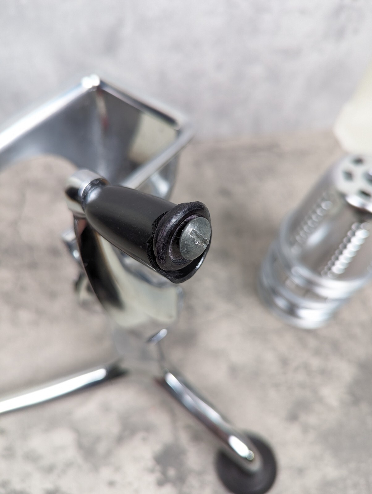 SALADMASTER MACHINE FOOD PROCESSOR SALAD MAKER CUTTER CHOPPER SHREDDER