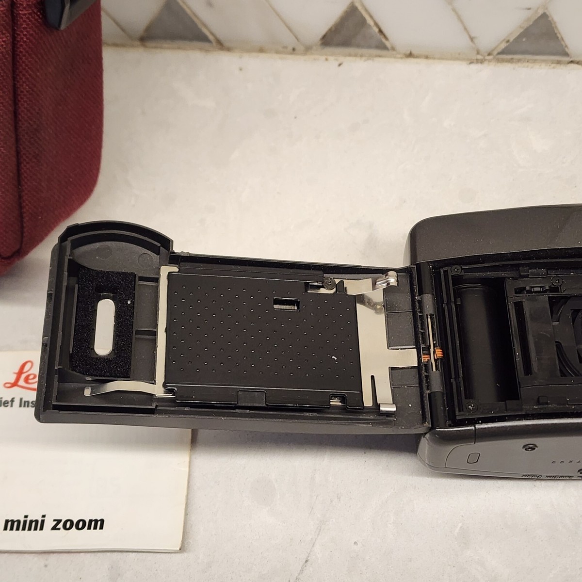 Leica Mini Zoom Vario-Elmar 35-70mm Point & Shoot 35mm Leica Mini Zoom Vario-Elmar 35-70mm Point & Shoot 35mm