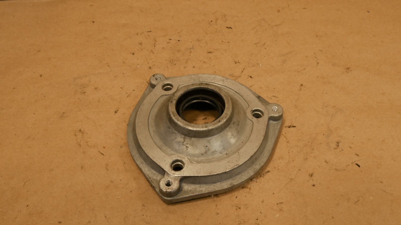 Ferrari 308 Mondial Cap Distributer Support PN 119399