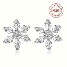 Pretty Zircon Tipped Snowflake Shaped Stud Earrings 925 Sterling Silver Jewelry