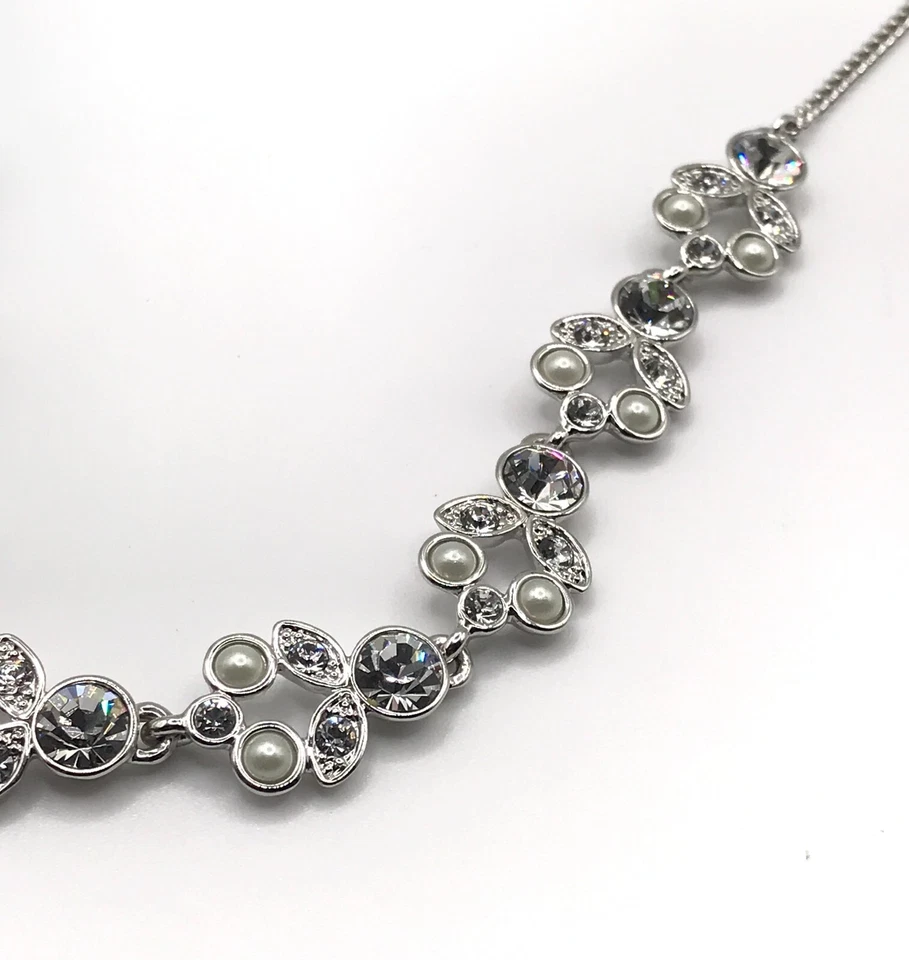 Givenchy Necklace Crystal & Faux Pearl Silver Plate Wedding Prom 16-19 Adjust - Image 4 of 4