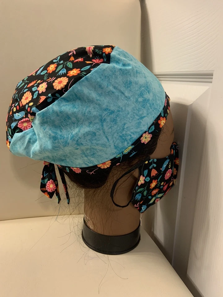 Gorra Exfoliante Reversible Unisex con Mascarilla a Juego Foto 4 de 4