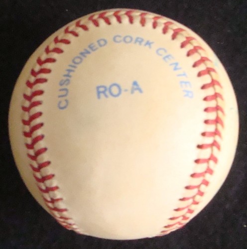 FRANK HOWARD SIGNED RAWLINGS OFFICIAL BOBBY BROWN AMERICAN LEAGUE BASEBALL - Picture 6 of 7