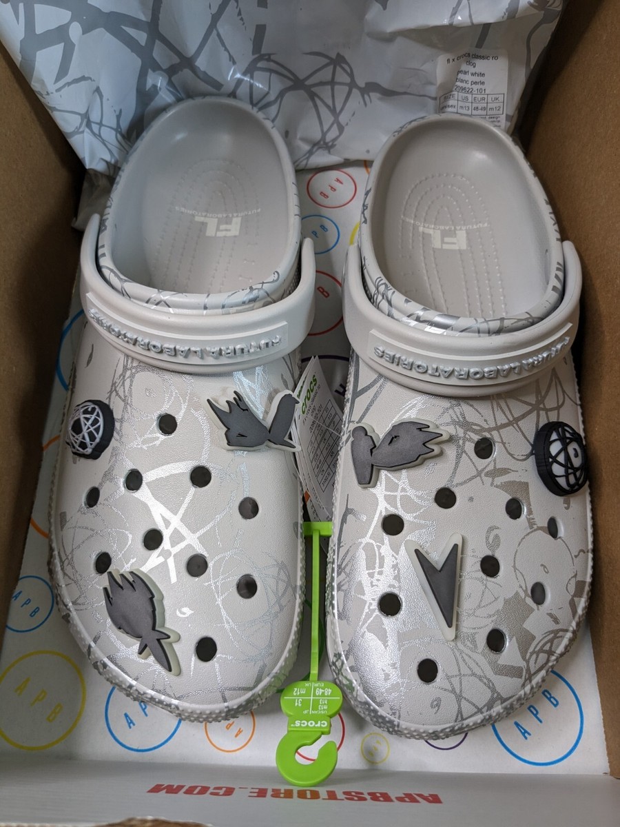 Crocs Classic Clog x FUTURA Laboratories Sites-crocs_us-Site main image 3