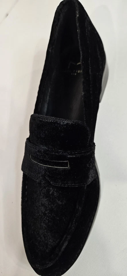 Mocasín Marc Fisher Negro Terciopelo Penny Talla 6 1/2 M Foto 2 de 4