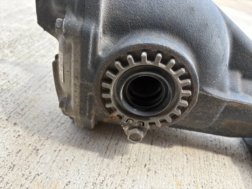 2013-2015 Subaru XV Crosstrek Rear Axle DIFFERENTIAL CARRIER #38300AC300, OEM Foto 4 de 4