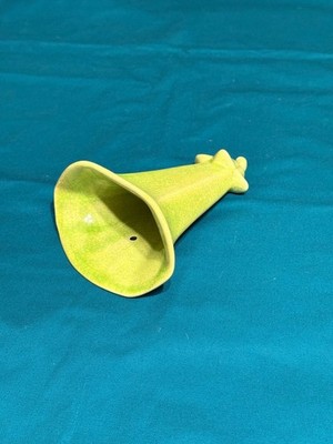 La Mirada Ware California MCM Pottery Wall Pocket Chartreuse Crackle Glaze 1950s