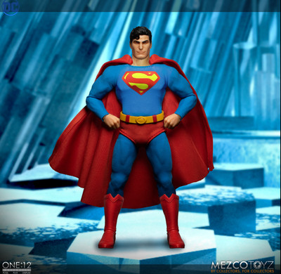 Mezco One:12 Superman Man of Steel Sammel Actionfigur
