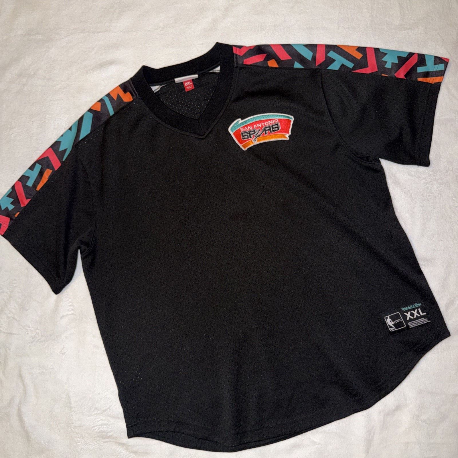 SAN ANTONIO SPURS NBA MITCHELL & NESS HWC MESH V-NECK THROWBACK JERSEY XXL 2XL