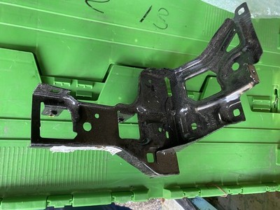 BMW Träger Scheinwerfer Arm rechts 2' F45 F45 LCI F46 F46 F46 LCI Original 7302532
