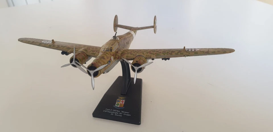 collezione 70 modellini aerei militari in metallo dal 1920 scala 1/40 1/110 - Immagine 3 di 4