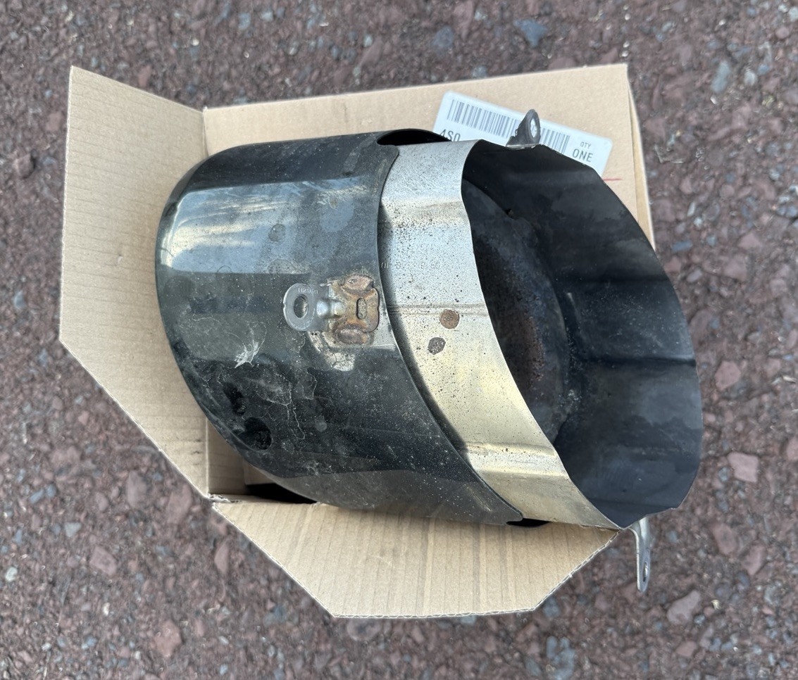 2021-2023 Audi R8 Left Exhaust Tip Black Used 4S0251237E        M