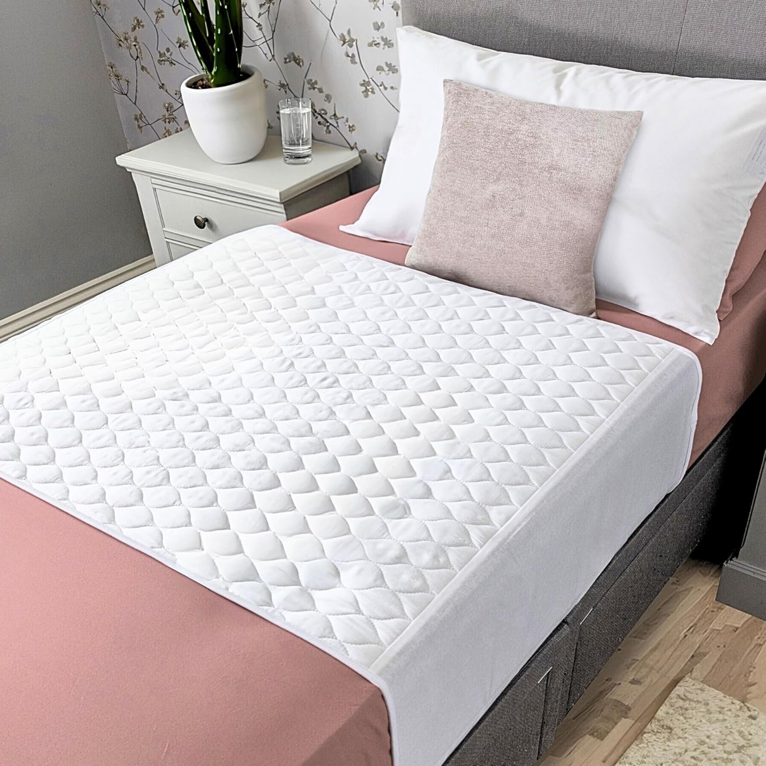 Bamboo Incontinence Bed Sheets Single 86x91cm | Waterproof Reusable Bed Pad