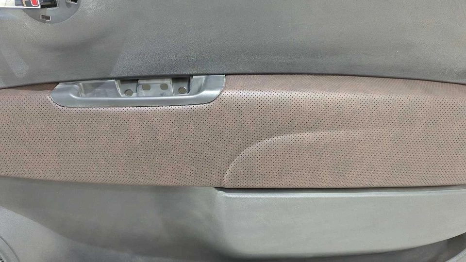 New OEM genuine Mopar Door Trim Panel 2012-2019 Fiat 500 RH Black Brown - Image 4 of 4