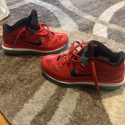 Nike LeBron 9 Low   Liverpool  good Condition w/  Box size 9.5M