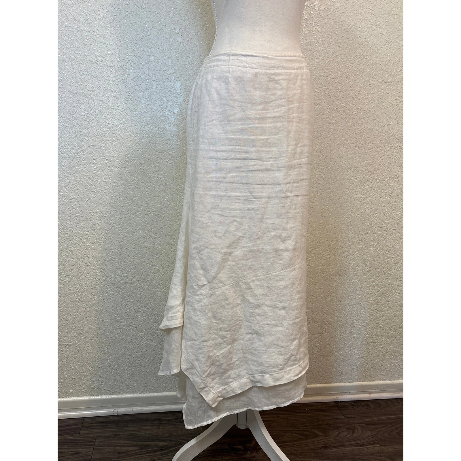 OSKA Lagenlook Asymmetrical 100% Linen Skirt - White - Size 1 (Small)