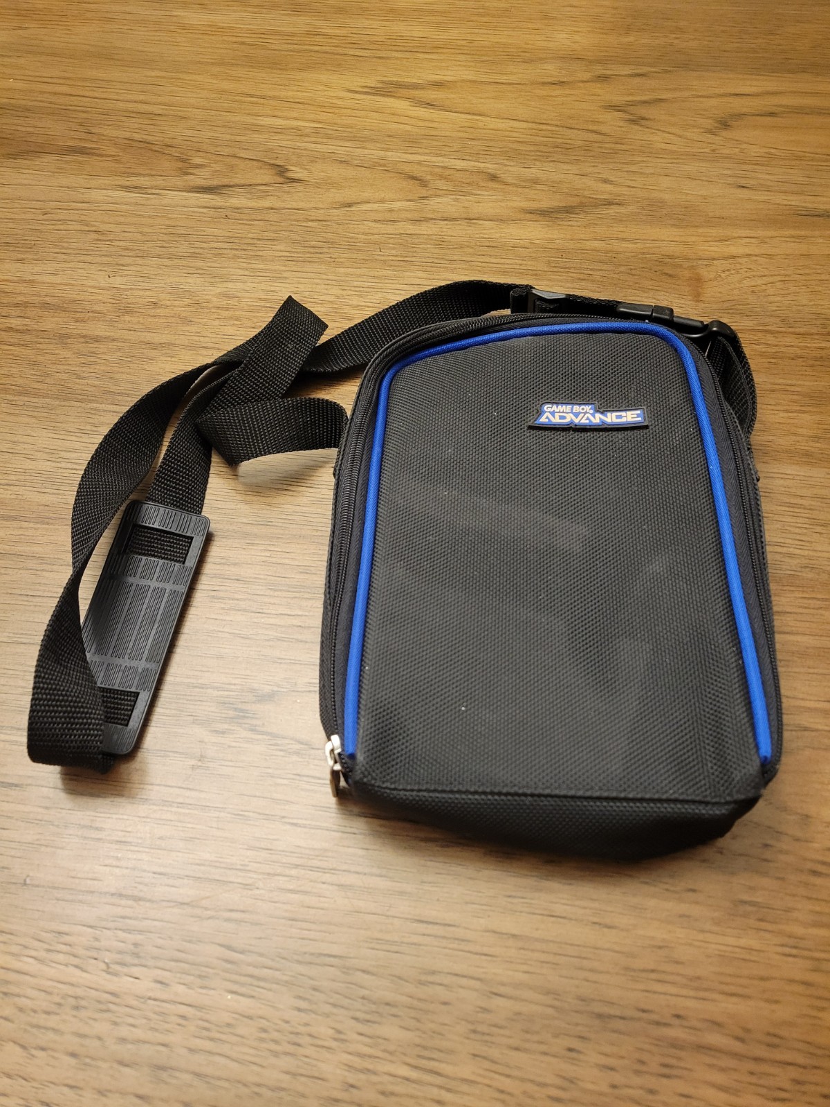 OEM Nintendo Game Boy Advance Blue Black Carrying Case Travel Bag Missing Insert