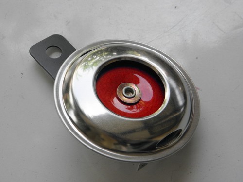 Suzuki FA50 SP125 A100 TS100 T125 TC 120 125 T90 TS50 AP50 A80 RV90 Horn Assy 6V - Picture 4 of 6