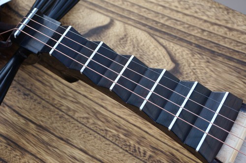 DUNHUANG Pipa, Chinese Lute - Professional Rosewood Pipa With Case - 敦煌專業花梨木琵琶 - Picture 8 of 10