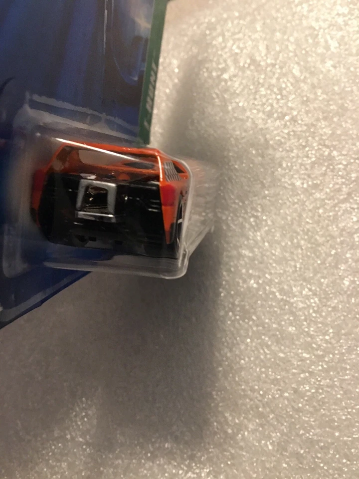 2007 Hot Wheels Treasure Hunt Mega Thrust Diecast Car New On Card B33 - Image 4 of 4