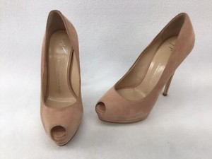 beige peep toe pumps