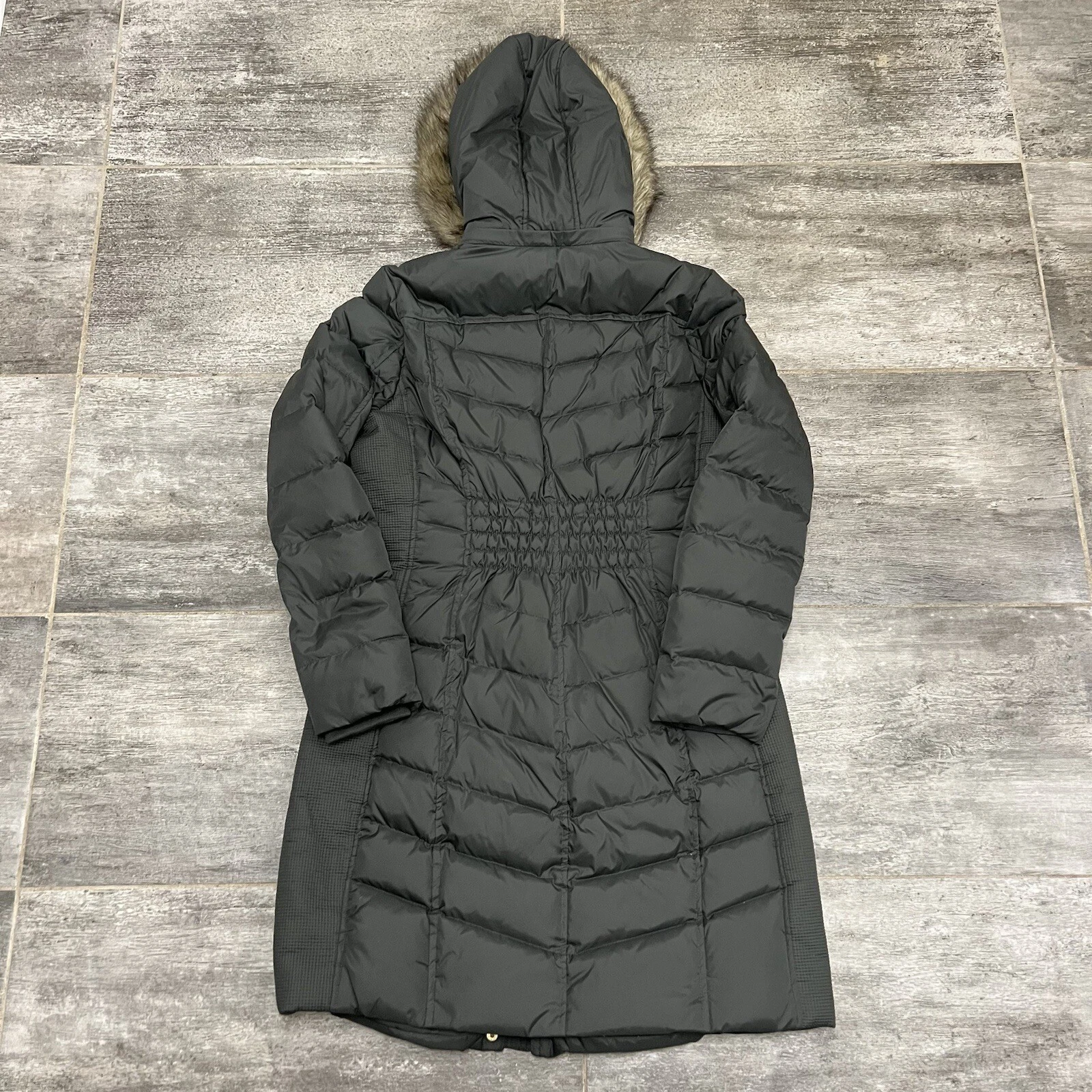 Michael Kors Piumino Piumino Parka Cappuccio in Pelliccia Finta Verde Oliva Donna M Cappotto