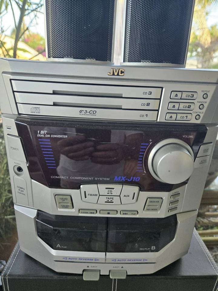 Vintage JVC MX-J10 Hi-Fi Compact Component System & Speakers - Image 2 of 4