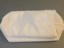 NEW Maelys Cream and Pink Cosmetic Bag with Dr. Barbara Sturm Shampoo Samples!