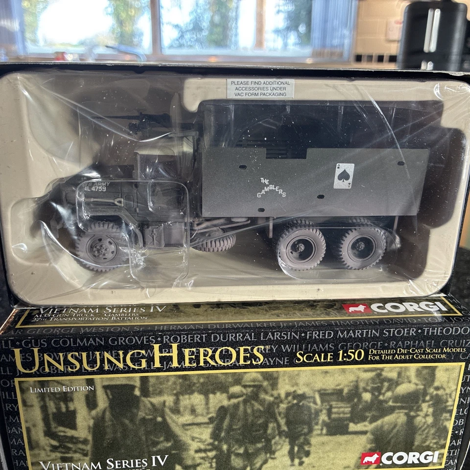 M35 GUN TRUCK - "GAMBLERS" - CORGI US50206 - UNSUNG HEROES / VIETNAM SERIES IV  - Image 2 of 4