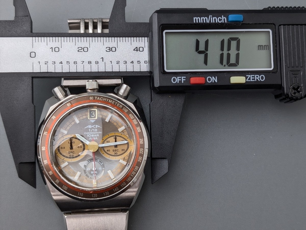 SEIKO ALBA AKA Bullhead V657-6060 Brown Dial Chronograph