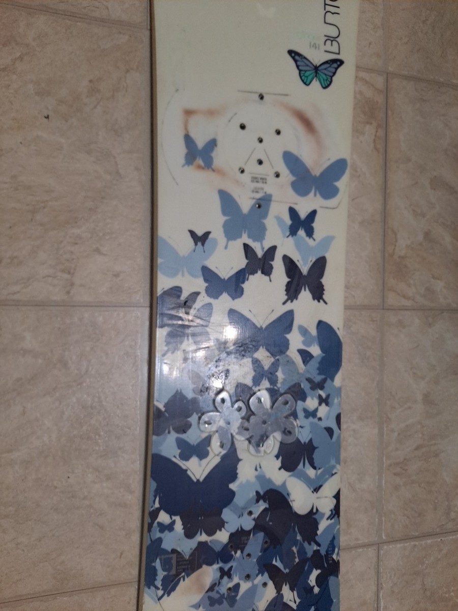Burton Ginger Snowboard 141 cm Cream with Butterflies Girls | eBay