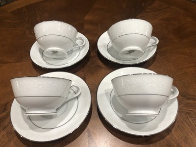NEW (4) NORITAKE BUCKINGHAM WHITE PORCELAIN FLORAL CUPS/SAUCERS PLATINUM TRIM