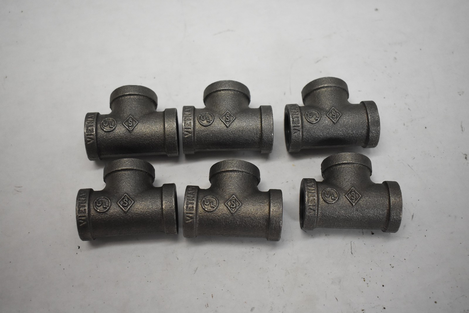 JMF 1/2 in Black Malleable Iron Pipe Tee Fitting Female NPT Threaded UL Lot of 6